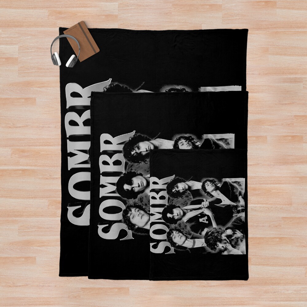 Sombr Tour Throw Blanket - Image 3