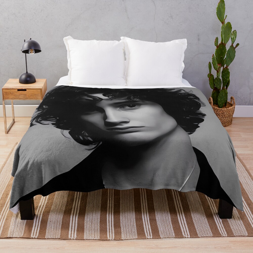 Sombr Focus Face Throw Blanket